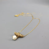 Wire Wrapped Pendant, Pearl Necklace, Bridesmaid Gift, Wedding Jewelry, Bridal Gift, Gold Pearl Necklace, Minimalist Necklace, Dainty