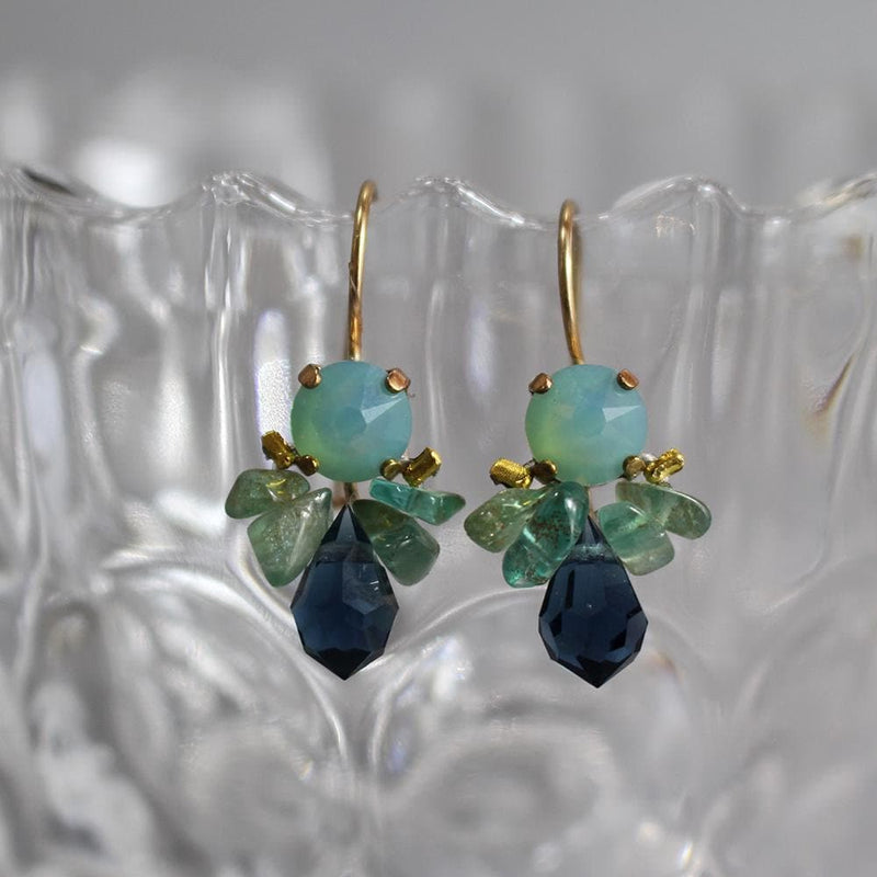 Blue Earrings, Small Dangle Earrings, Apatite Earrings, Cluster Bee Earrings, Bridesmaid Earrings, Gift for Women