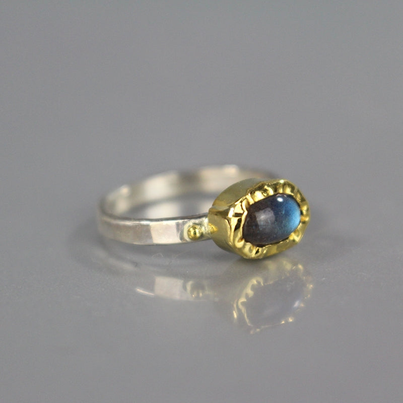 Solid Gold and Silver Labradorite Ring