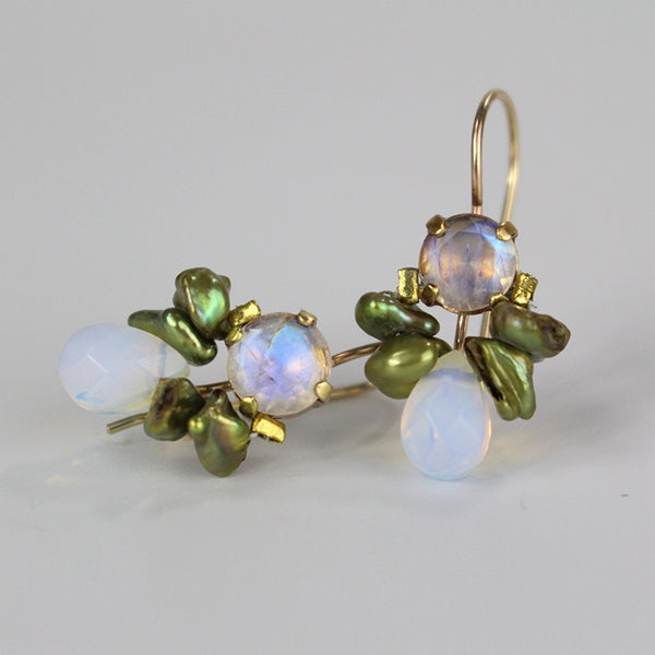 Moonstone Keshi Pearls Bee Earrings