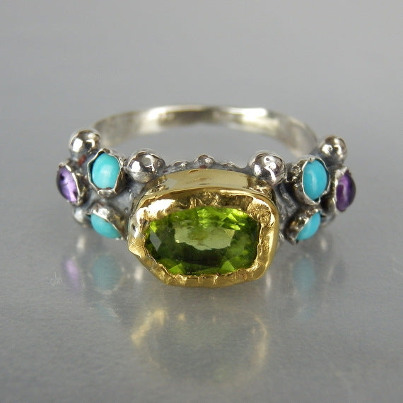 24K Solid Gold Peridot Caterina Ring