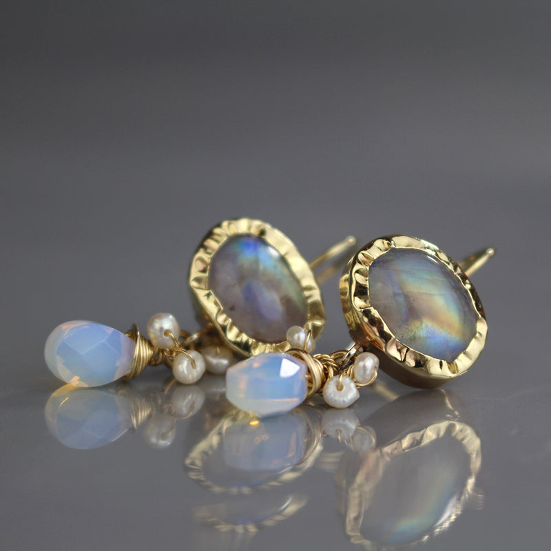 9K Gold Moonstone Eye Earrings