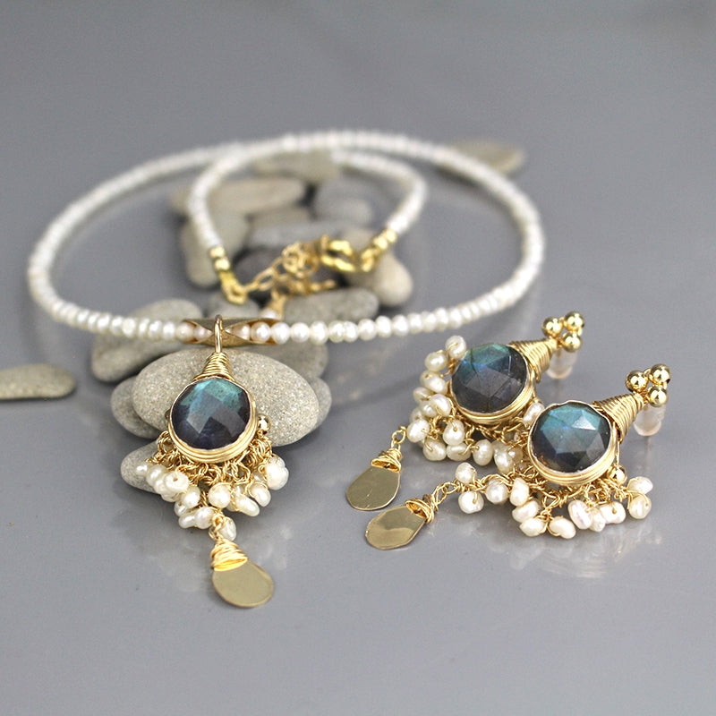 Goddess Necklace and Earring Set
