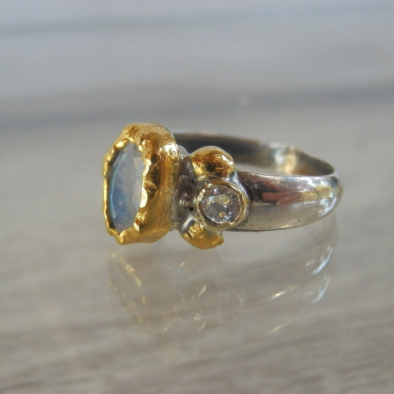 Cubic Zirconia Solid Gold Moonstone Helena Ring