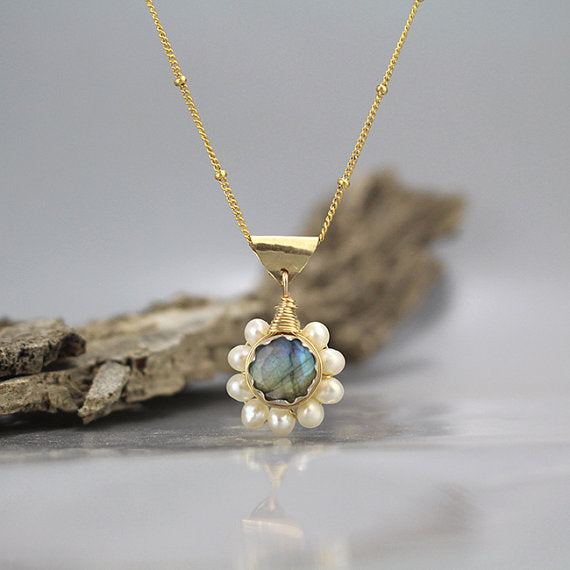 Labradorite Pearl Flower Necklace