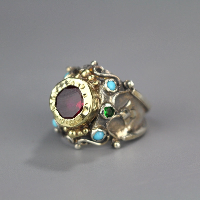 9K Gold CZ Turquoise Queen Ring